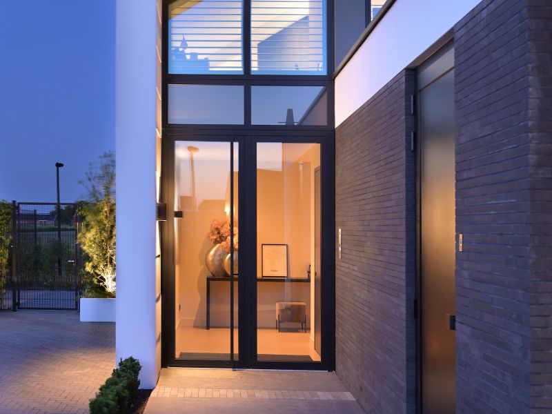 Xpera Ramen en deuren